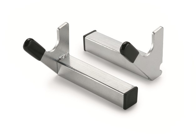 Picture of % FORK ADAPTERS WITH BOBB