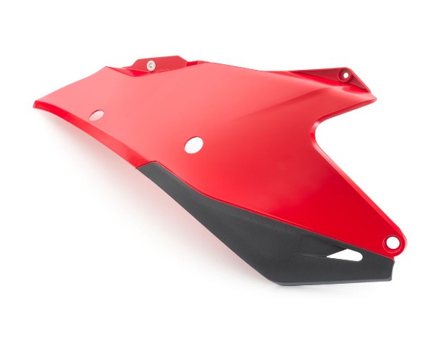 Picture of Air filter cover right