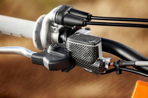 Picture of Factory racing master- & clutch master cylinder protection